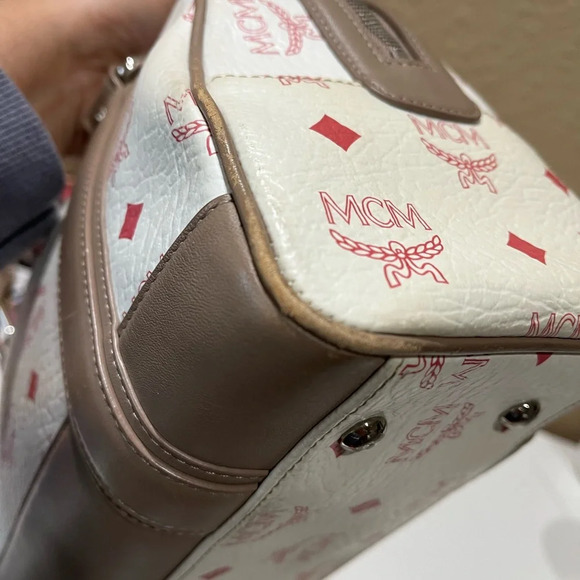 MCM WHITE VISETOS HANDBAG - Picture 10 of 16